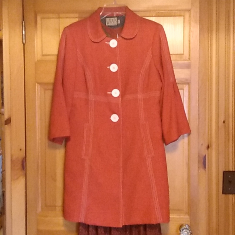 Classy Year-round Jacket Perfect for Fall and Winter!